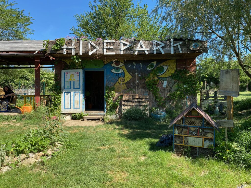 The first structure realised to support gardening, a wooden hut nicely decorated